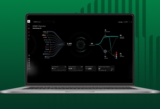 Descubra un día en la vida de un analista de SecOps.